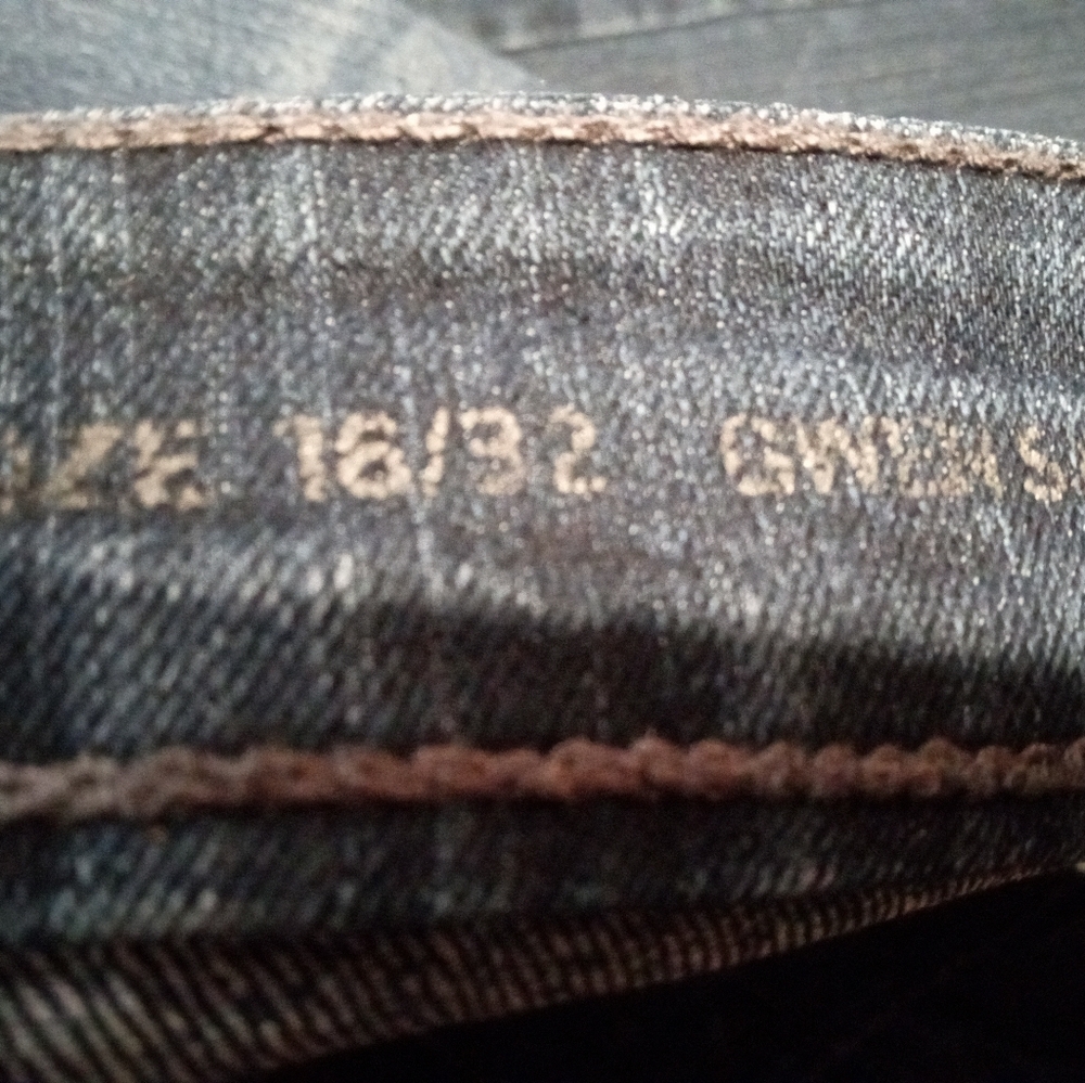 Code Bleu Jeans - Picture 7 of 7